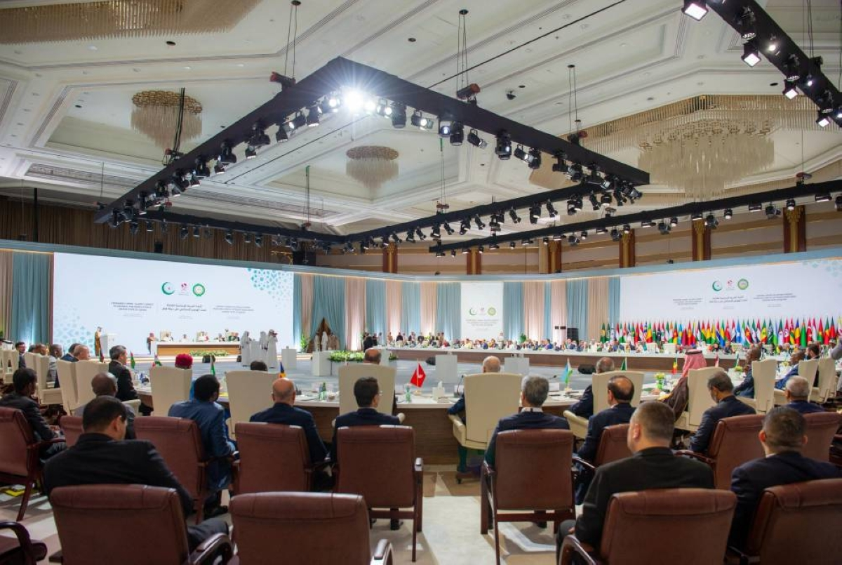 قمة الدوحة: تنديد بالعدوان الإسرائيلي ودعم لدور قطر الوسيط