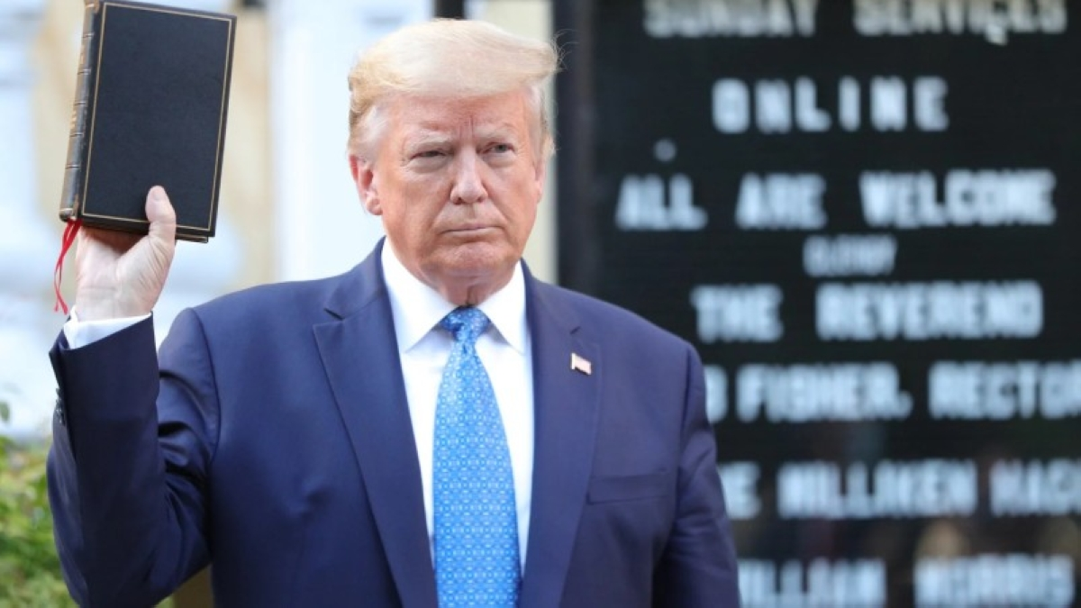 السياسة والدين: استغلال «الجنة والنار» للمكاسب السياسية