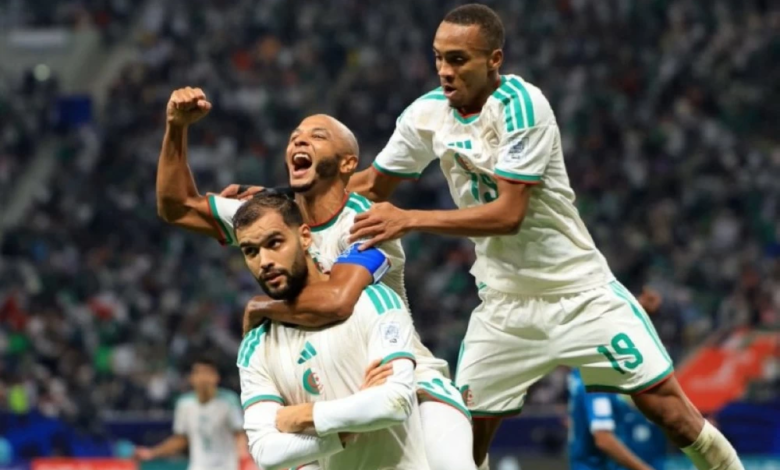 الجزائر تهزم العراق 2-0 وتتصدر المجموعة الرابعة بجدارة