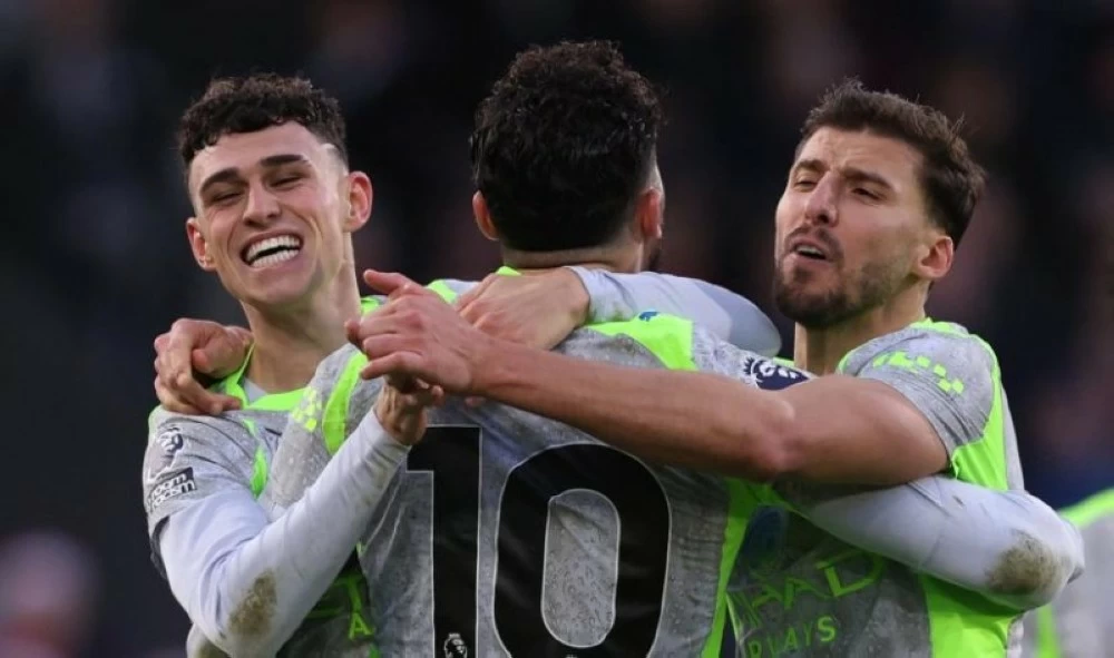 مانشستر سيتي يهزم كريستال بالاس ويشعل المنافسة مع أرسنال