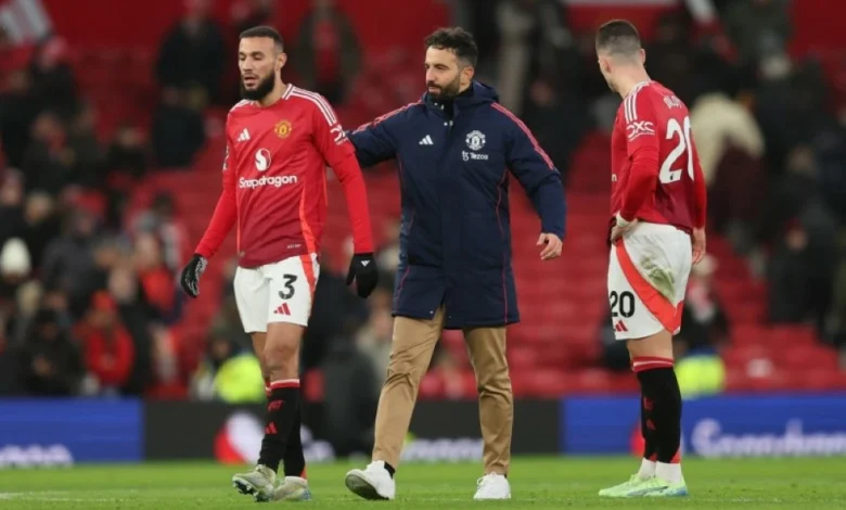 سبب منع نصير مزراوي من اللعب مع مانشستر يونايتد