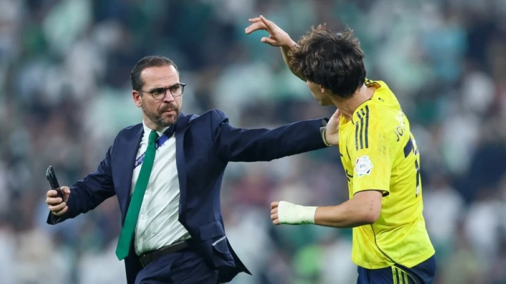 مدير الأهلي يعتذر لرونالدو بعد كلاسيكو دوري روشن السعودي