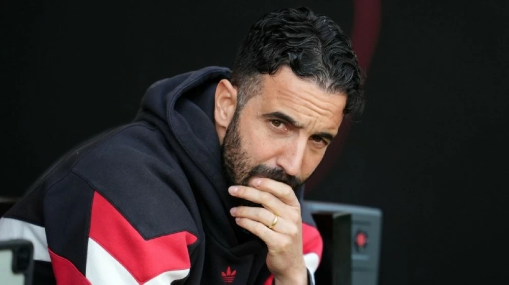 إقالة روبن أموريم من مانشستر يونايتد.. الأسباب والتداعيات