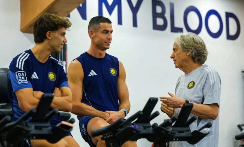 سباق هدافي دوري روشن: رونالدو وميتروفيتش في صراع محتدم