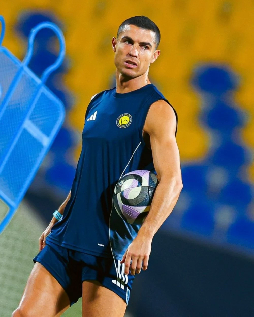 دوري روشن: الهلال والنصر يسعيان للفوز في الجولة 14