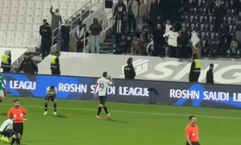 أزمة كاراسكو مع جماهير الشباب: الأسباب والتداعيات