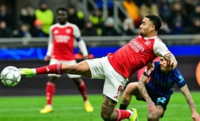 أرسنال يسحق إنتر ميلان بثلاثية في دوري أبطال أوروبا