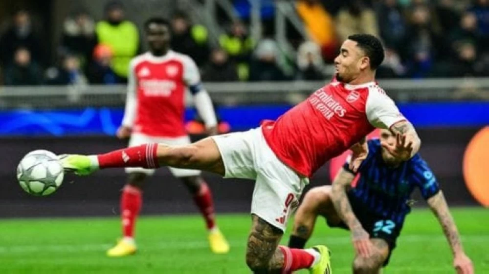 أرسنال يسحق إنتر ميلان بثلاثية في دوري أبطال أوروبا