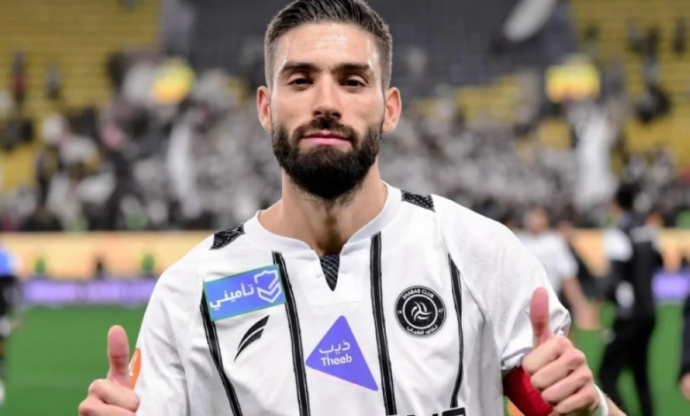 عرض رسمي من روما لضم كاراسكو ومستقبل النجم البلجيكي غامض