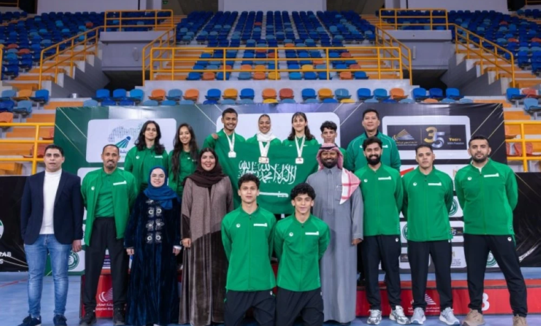 المنتخب السعودي للريشة الطائرة يحصد ذهب البطولة العربية