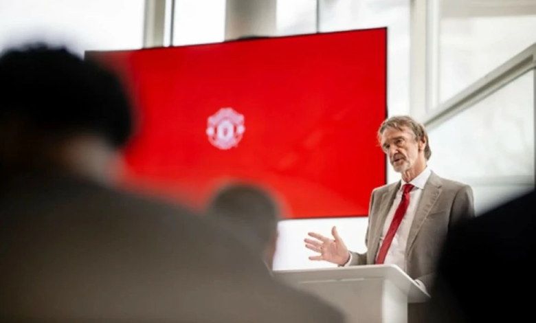 جماهير مانشستر يونايتد تخطط لاحتجاج تاريخي ضد الملاك