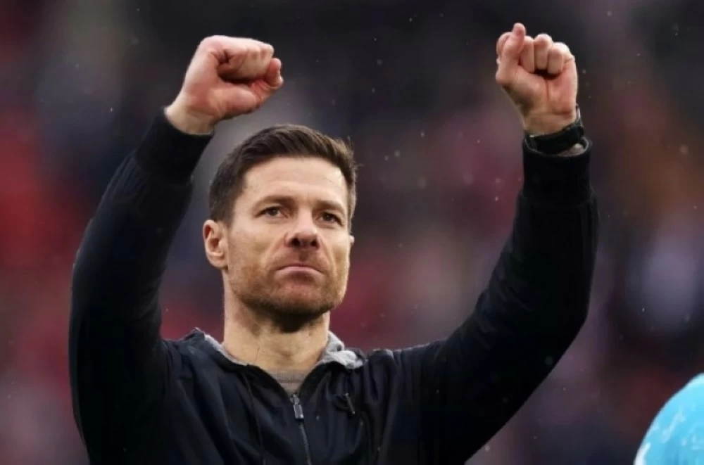 ليفربول يستهدف تشابي ألونسو كبديل محتمل للمدرب آرني سلوت