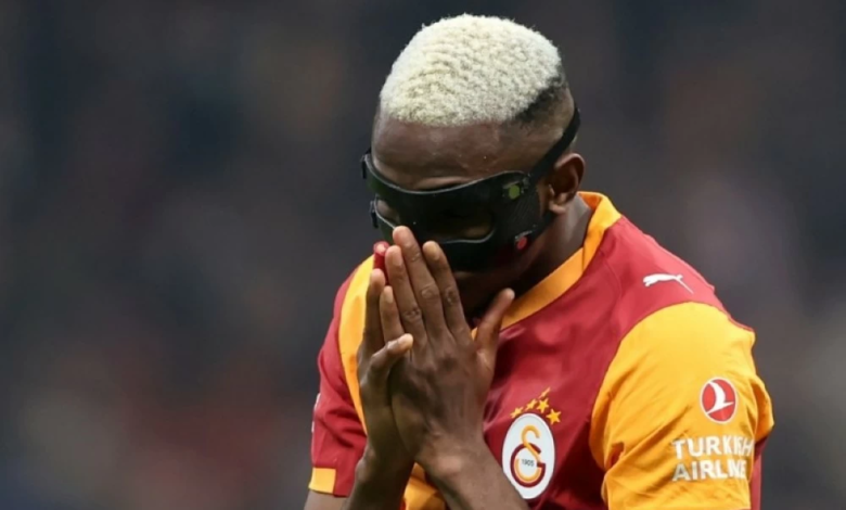 أوسيمين يكتب التاريخ مع غلطة سراي بأرقام قياسية مذهلة