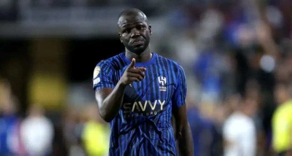 وفاة والد خاليدو كوليبالي بعد أيام من فوزه بكأس أفريقيا