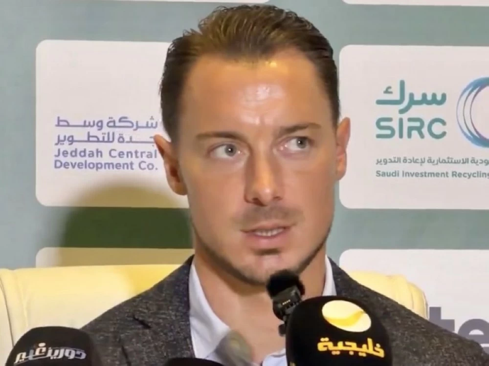 ماتياس يايسله يلمح لصفقات الأهلي.. ما وراء تصريحاته؟