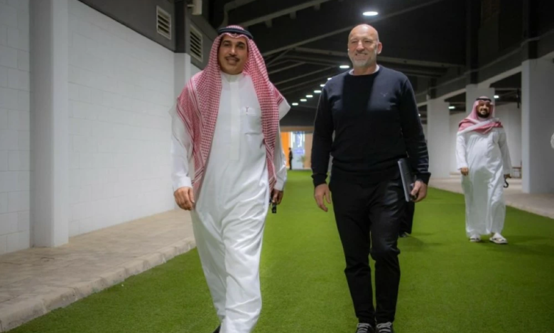 نادي الوحدة يواجه أزمة مالية بعد حكم فض المنازعات بدفع مليون ريال