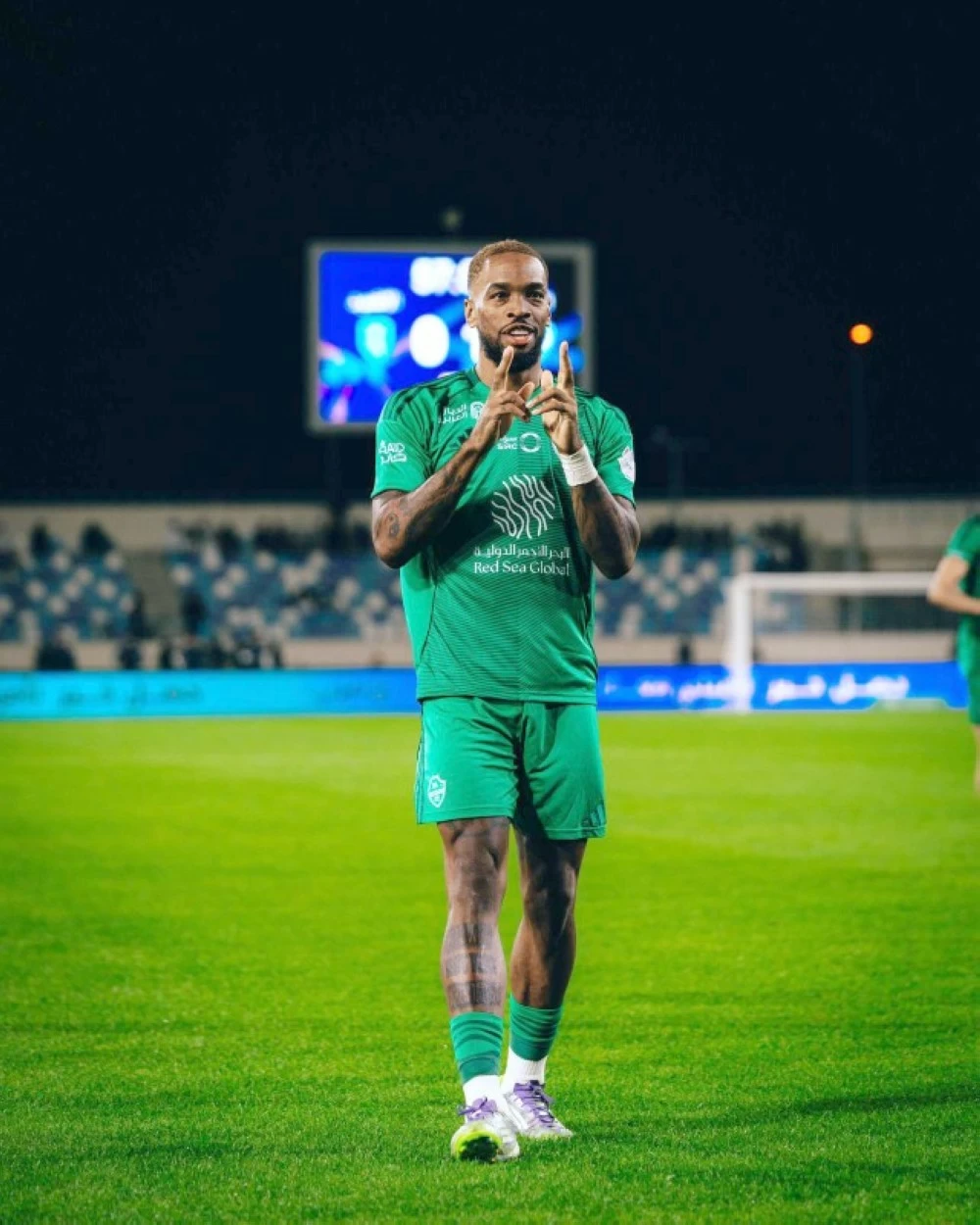 مواجهات الجولة 19: الأهلي ضد الاتفاق وصراع الهبوط بدوري روشن