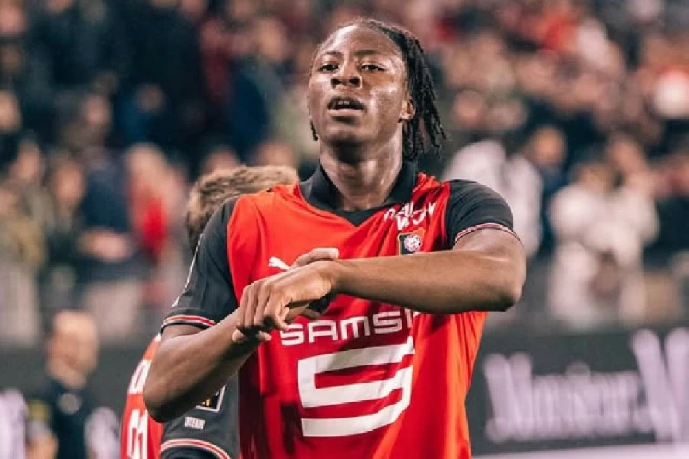 الهلال يقدم عرضاً ضخماً لضم موهبة رين ديزيريه دويه