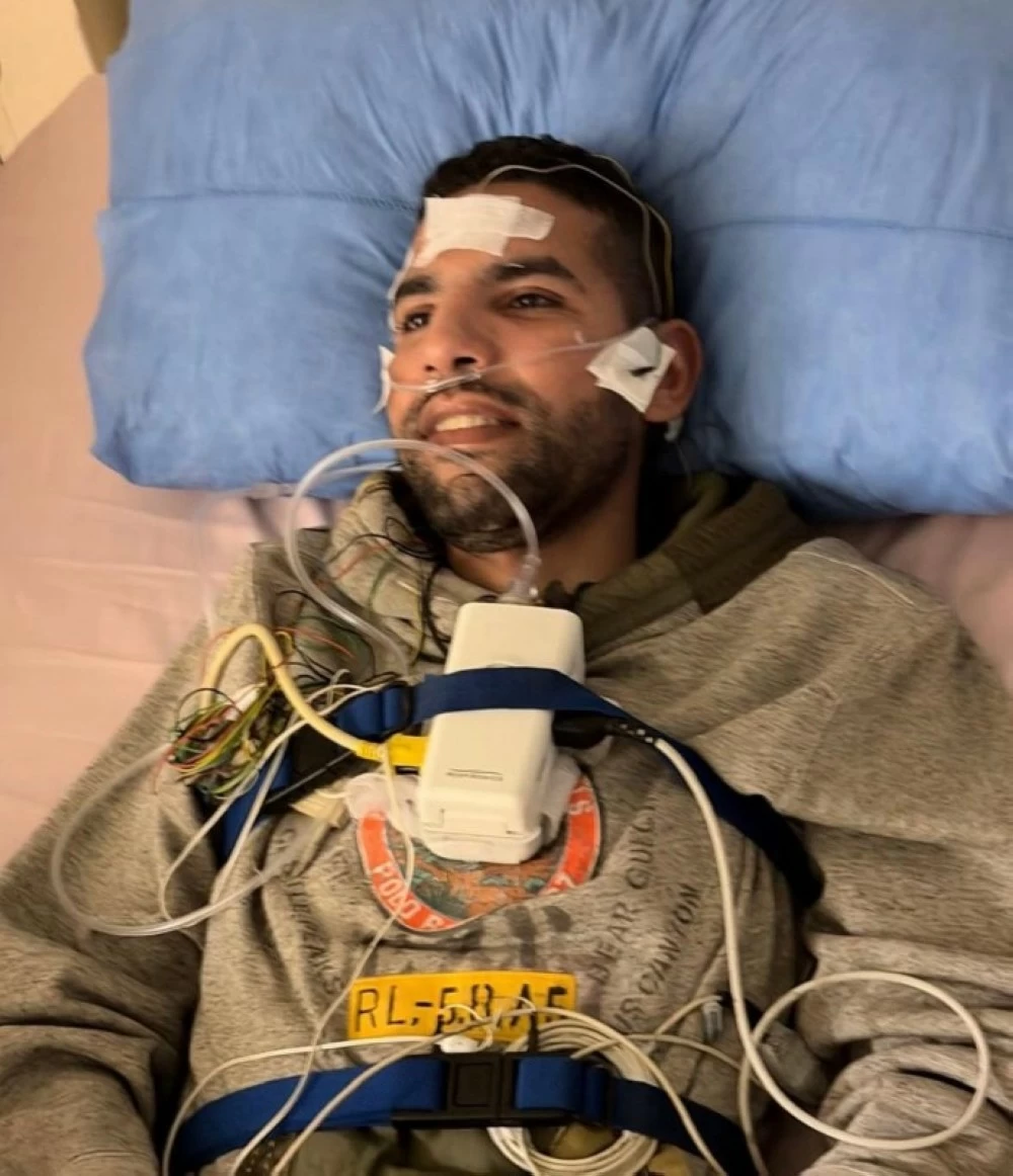 مؤمن زكريا يثير القلق بصورة من المستشفى.. ما هو مرضه؟