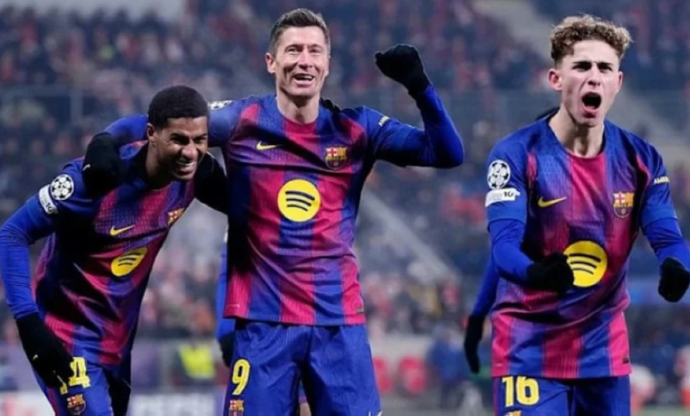 برشلونة وإليتشي: مباراة حاسمة في صراع صدارة الدوري الإسباني