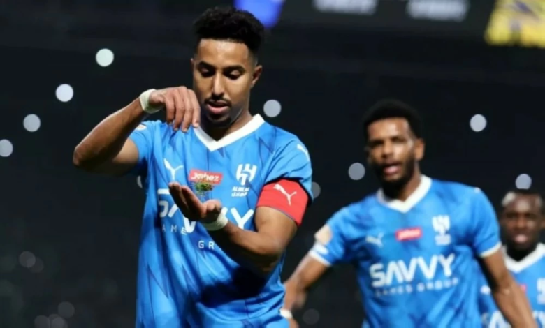 غياب محتمل للدوسري وليوناردو عن كلاسيكو الهلال والأهلي