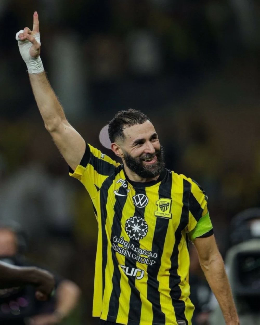 الهلال يسعى لضم كريم بنزيما من الاتحاد في صفقة مدوية