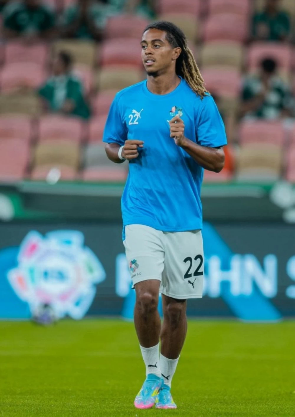 نيوم والهلال: صفقة بوابري تحقق أرباحاً قياسية للدوري السعودي