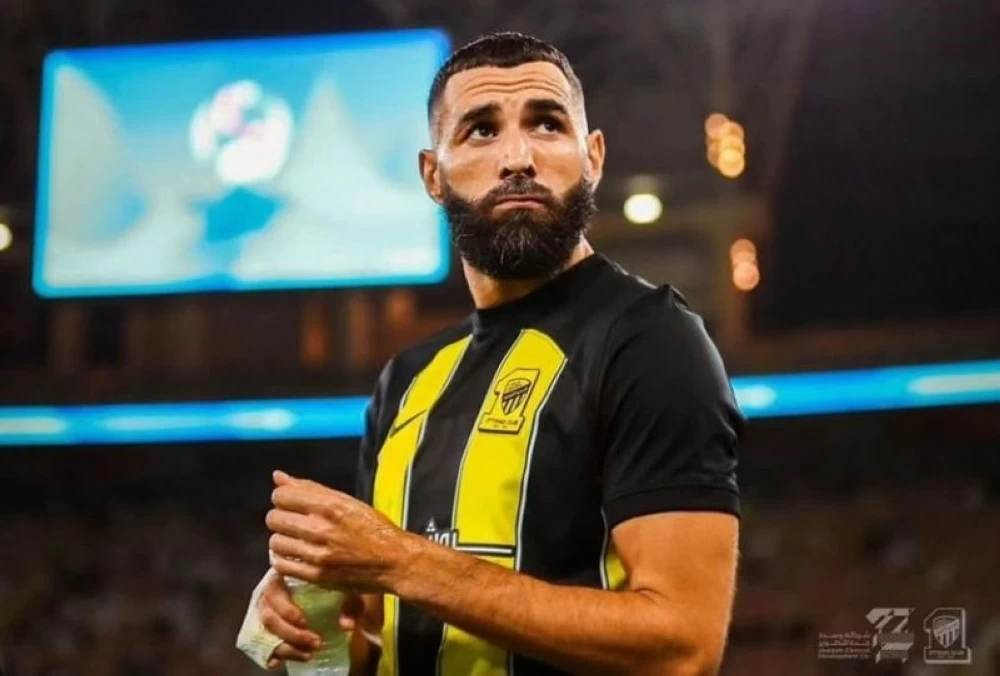 أخبار الاتحاد: رحيل بنزيما وكانتي يقترب والنصيري بديل محتمل