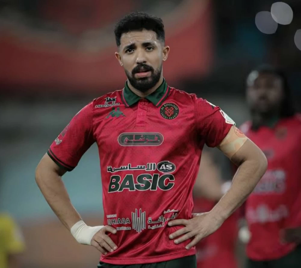 إيقاف هتان باهبري: عقوبة السلوك المشين في دوري روشن