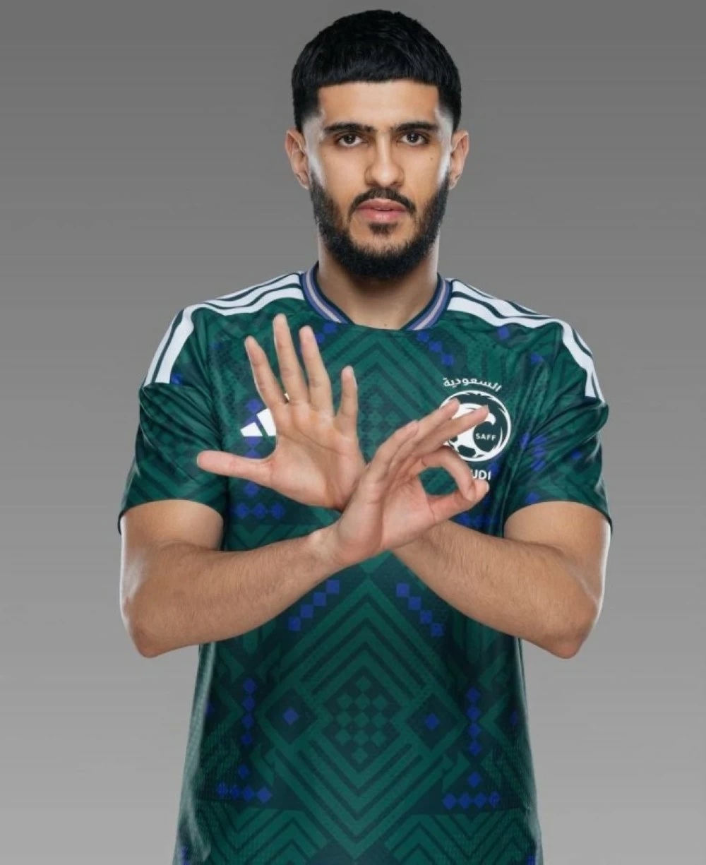 القادسية يضم المدافع وليد الأحمد قادماً من التعاون بعقد طويل