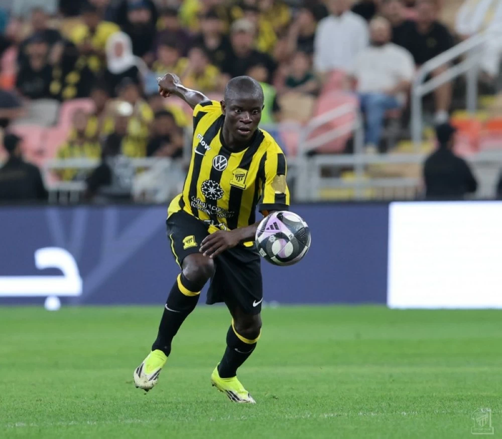 فشل صفقة انتقال كانتي إلى فنربخشة بسبب خطأ إداري