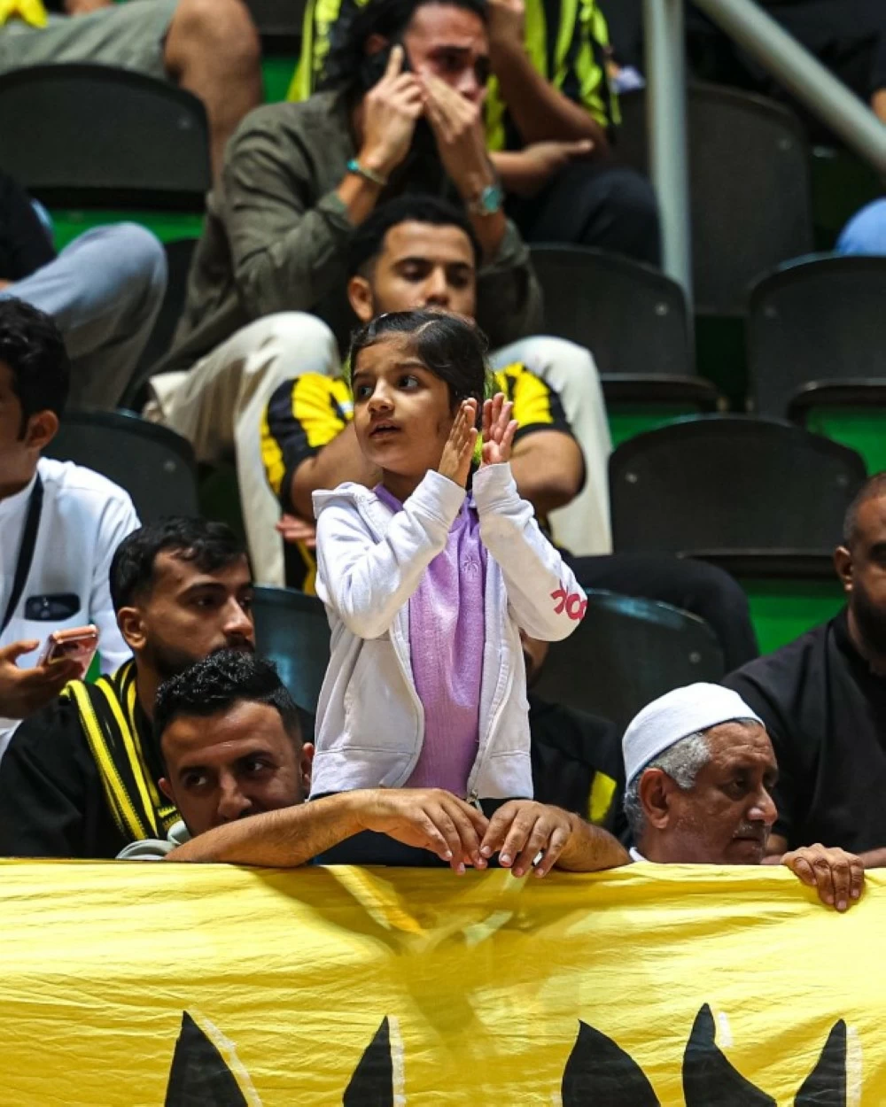 كلاسيكو النصر والاتحاد: قمة نارية في دوري روشن السعودي