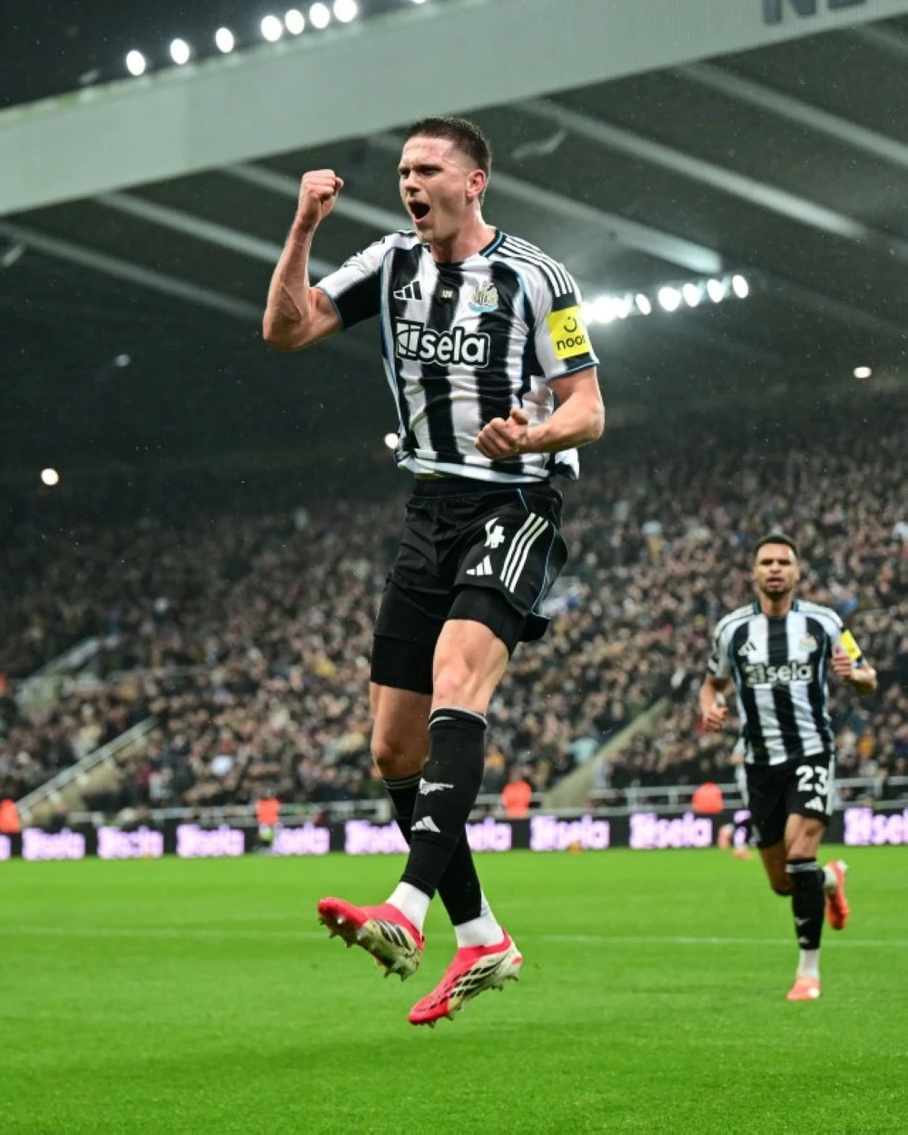 هزيمة نيوكاسل أمام برينتفورد تعقد آماله الأوروبية بالدوري