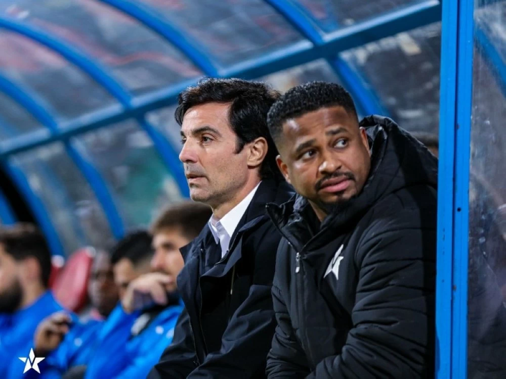 النجمة يقيل سيلفا ويعين المايسترو مدرباً جديداً في دوري روشن