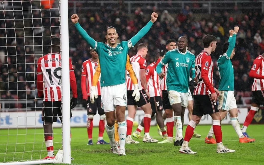 ليفربول يهزم سندرلاند 1-0 ويقترب من المربع الذهبي