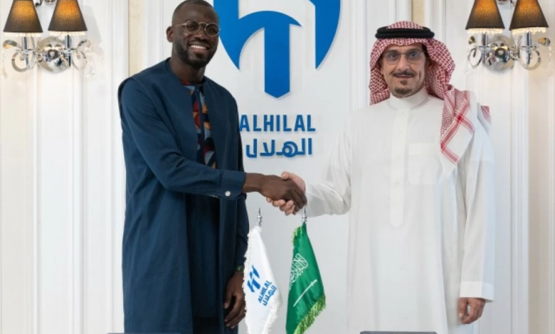 الهلال يمدد عقد كوليبالي حتى 2027 لتعزيز هيمنته المحلية والآسيوية