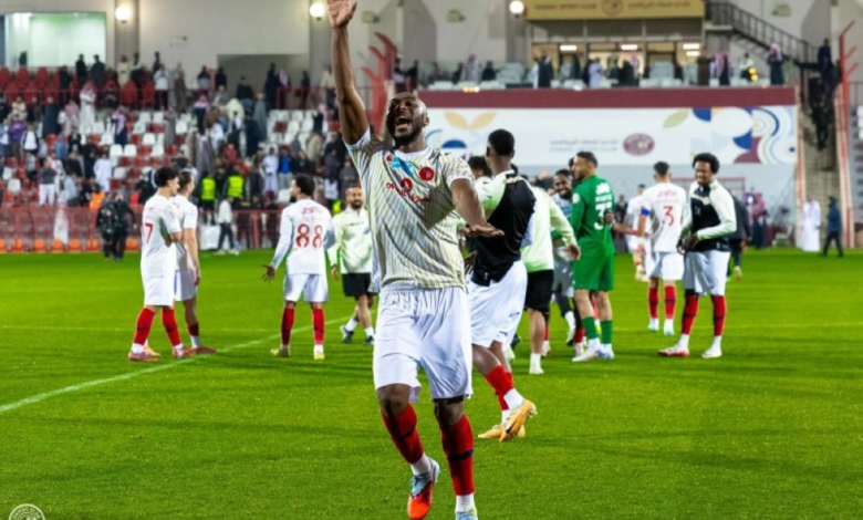 ضمك يهزم التعاون بثنائية ميتيه في دوري روشن السعودي