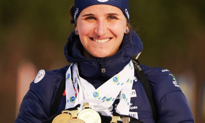 جوليا سيمون: قصة بطلة البياثلون بين الميداليات وقضية الاحتيال