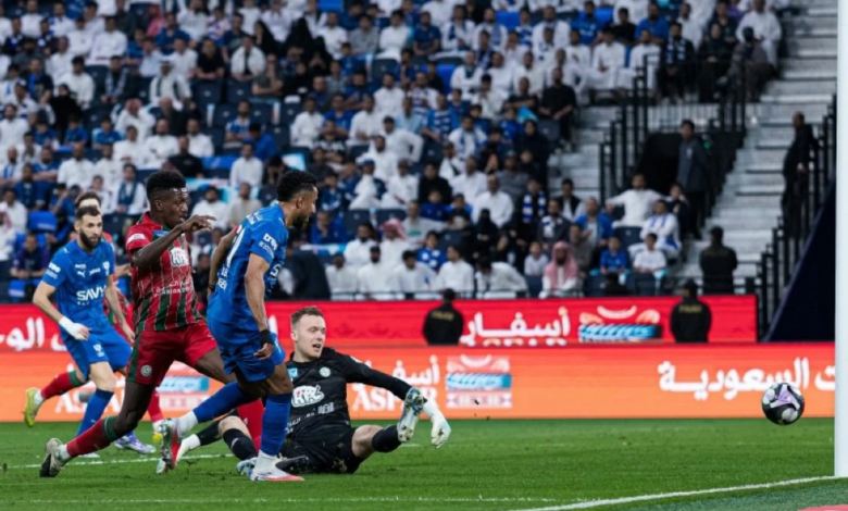 الهلال يهزم الاتفاق 2-0 ويعزز صدارة دوري روشن السعودي