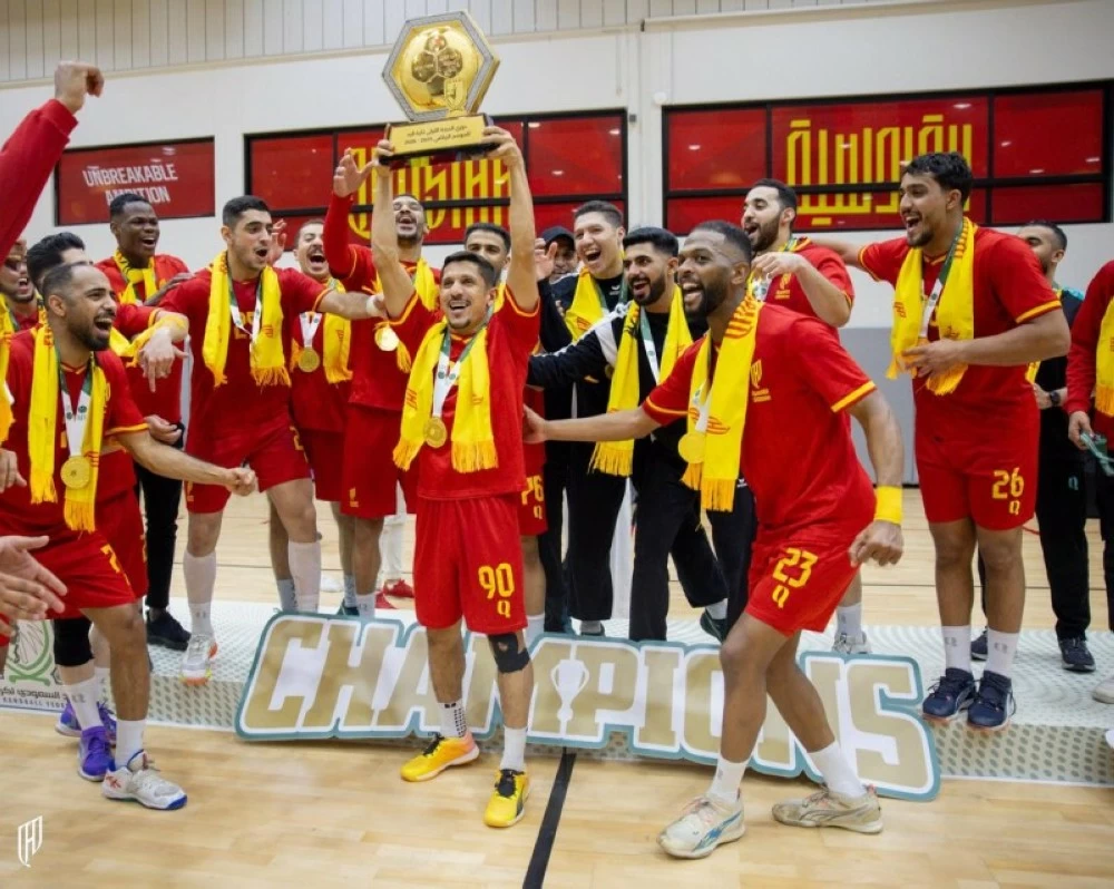 القادسية بطل دوري اليد ويعود لدوري المحترفين بسجل مثالي