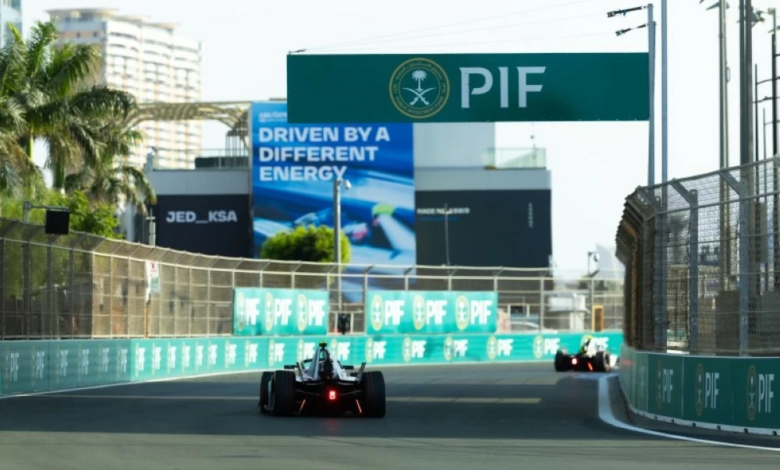 دا كوستا بطل فورمولا إي السعودية ويشيد بدعم المملكة للسباق