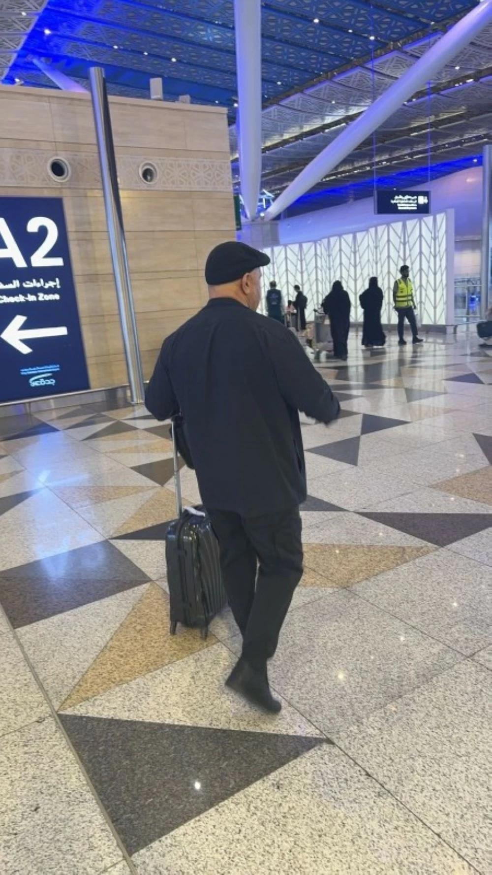 نور الدين بن زكري مدربًا للشباب السعودي خلفًا لإيمانول