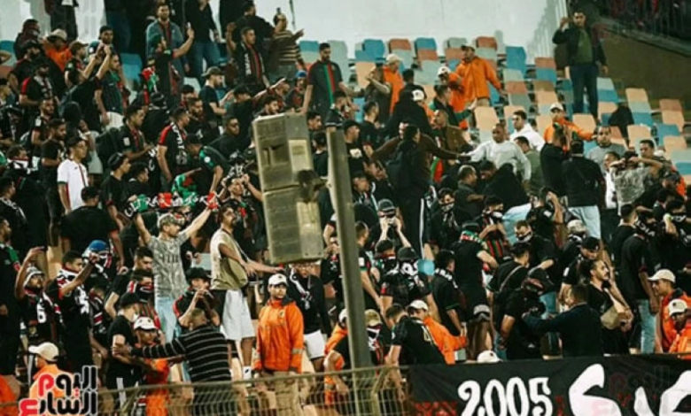 الكاف يهدد بعقوبات بعد أحداث مباراة الأهلي والجيش الملكي