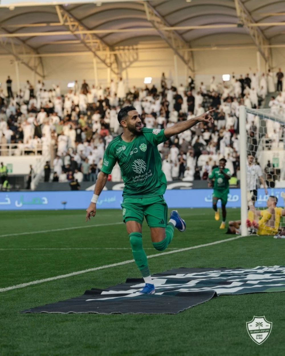 رياض محرز: أرقام وتأثير أيقونة الأهلي في الدوري السعودي