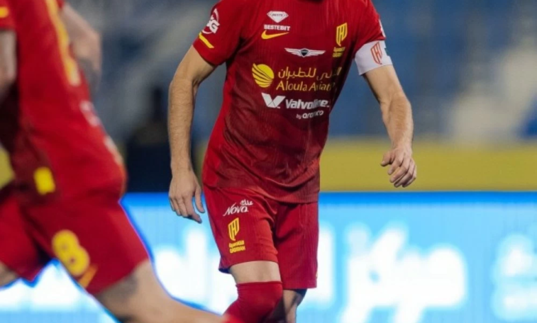 ناتشو فرنانديز: 1377 دقيقة من الصمود الدفاعي في السعودية