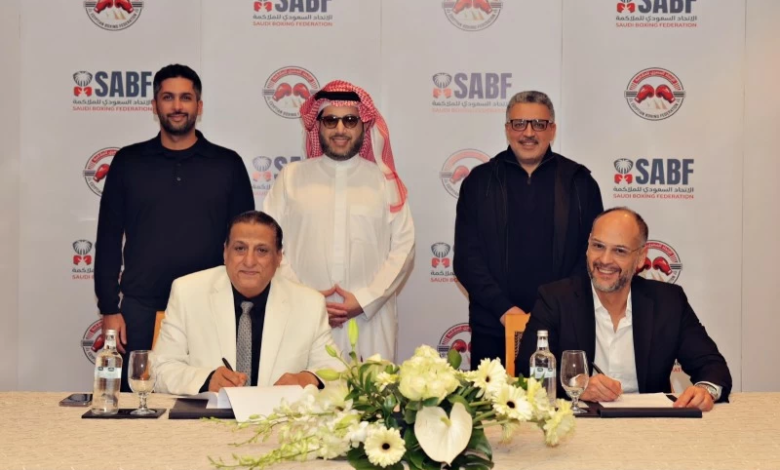 بروتوكول سعودي مصري بالملاكمة ونزال أوسيك وفيرهوفن بمصر