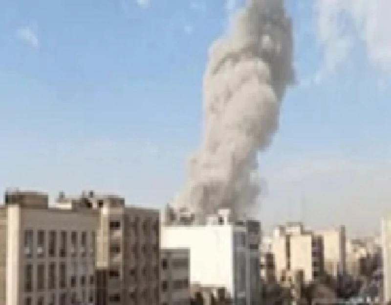 تصعيد الشرق الأوسط: ضربات إيران والخليج ومخاطر الحرب