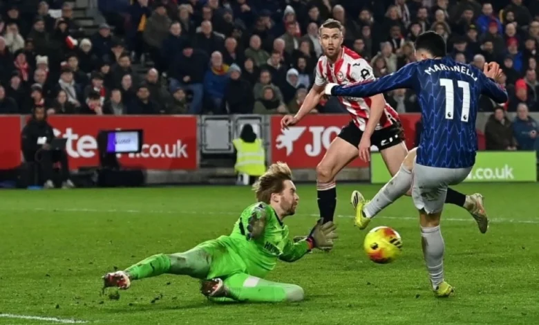 تعادل أرسنال وبرينتفورد يشعل صراع لقب الدوري الإنجليزي