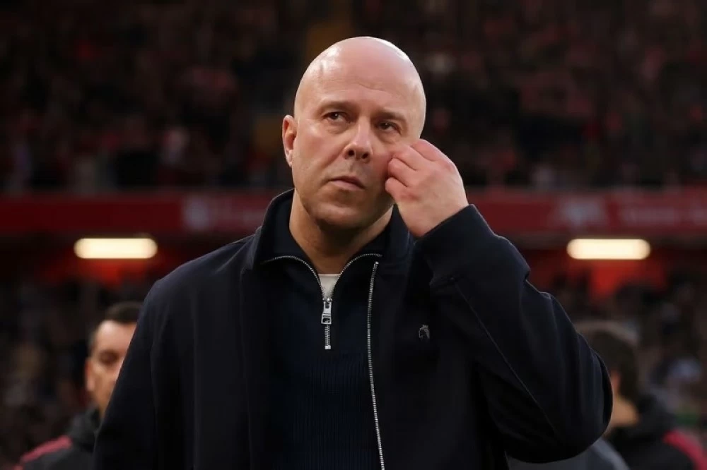 سلوت يحدد أولويات ليفربول في حقبته الجديدة بعد كلوب