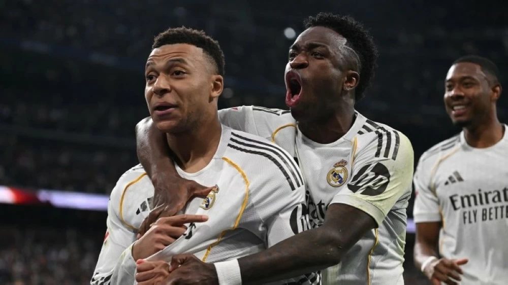 ريال مدريد ضد ريال سوسيداد: صراع على قمة الدوري الإسباني